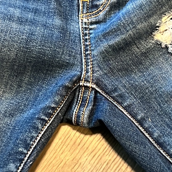 American Eagle Next Level Stretch Skinny Distressed Destroyed Jeggings Jeans - Picture 8 of 8